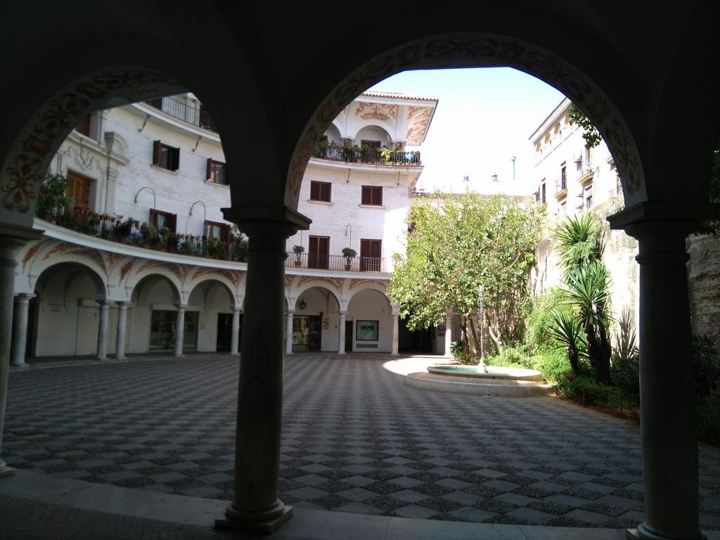 Malhara Apartment Seville Exterior photo